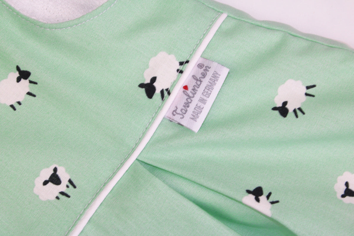 Tavolinchen Frottierschlafsack "Schaf" – Weicher Babyschlafsack mit Schafmotiv in Alt Rose oder Grün