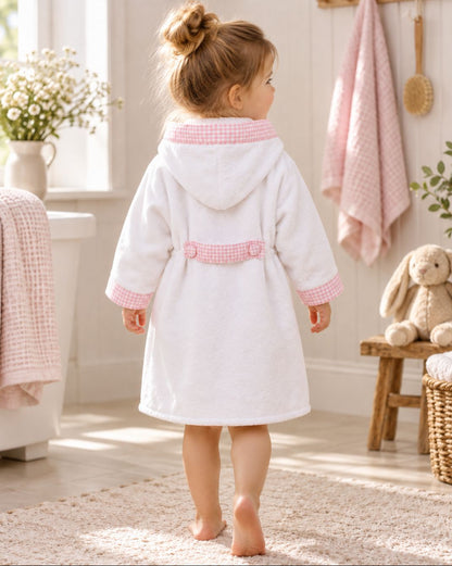 Baby bathrobe "Riegel" made of soft velour – cuddly soft and stylish for your baby.
