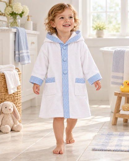 Baby bathrobe "Riegel" made of soft velour – cuddly soft and stylish for your baby.
