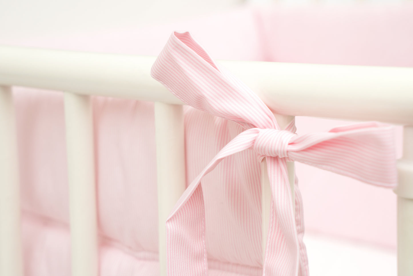 Tavolinchen bed bumper "Boluda Stripes" | Protection &amp; security for the little miracle