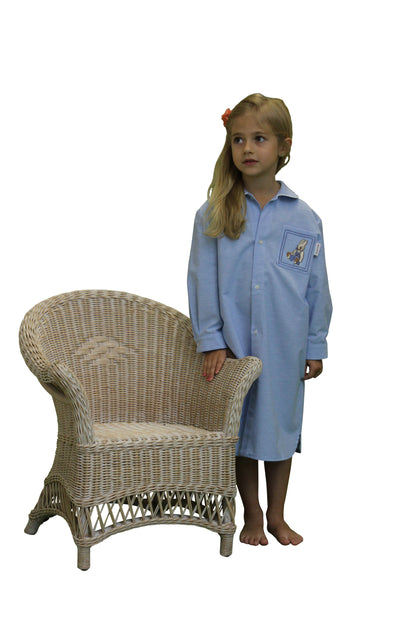 Enchanting children's nightdress with cute bunny appliqué made of chambray fabric