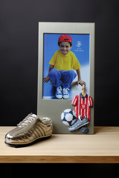 Exclusive football photo frame – perfect souvenir for all football fans
