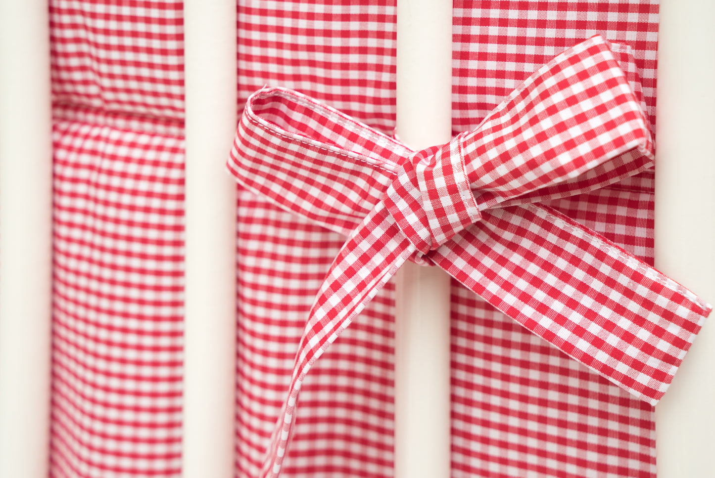 Tavolinchen cot bumper »Twist Karo« – security for your little miracle